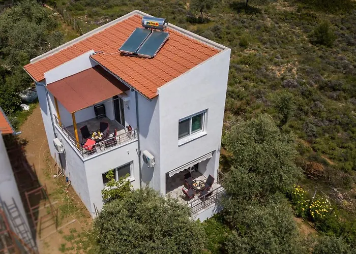 Koula 2 - Korina アパート *